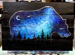 The image for Wood Pallet : Ursa The Great Sky Bear